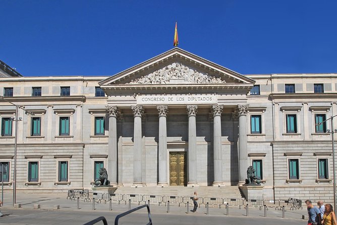 Royal Palace & Prado Museum Skip the Line Guided Tour - Plaza de España and the old-town squares that set the scene
