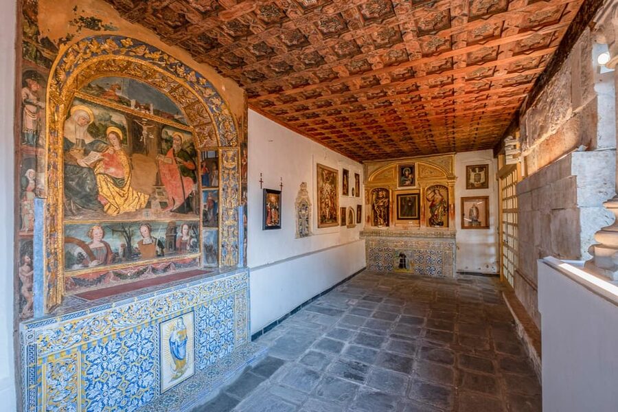 Salamanca: Convent of Las Claras with Free Audioguide - Who should book this audio-guided convent museum (and who should skip it)