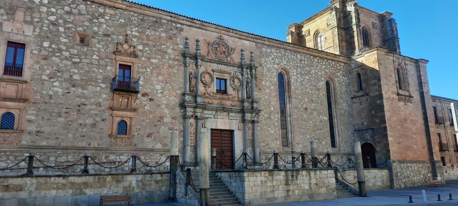 Salamanca: University and Colleges Walking Tour (Private) - Why Salamanca’s university buildings feel different (and worth paying for)
