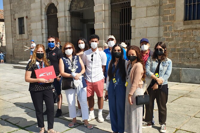 Segovia and Avila Guided Day Trip from Madrid - Meeting Up and Rolling to Ávila: Expect Maze-Like Streets