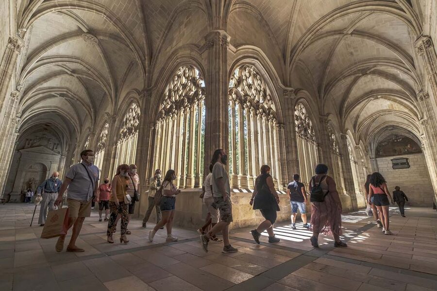 Segovia Cathedral Guided Tour - Price value: what $8 buys you in real time