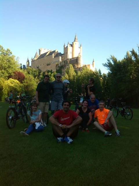 Segovia: guided route on an electric bicycle (ebike) - Why riding an ebike makes sense for Segovia in 3 hours