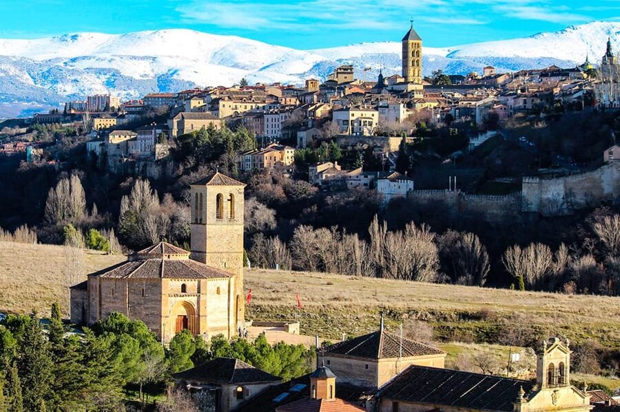 Segovia: guided route on an electric bicycle (ebike) - Price and logistics that actually matter for value