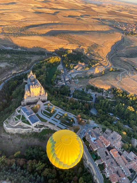 Segovia: Hot Air Balloon Flight with Picnic and Cava - After landing: Spanish breakfast, Cava toast, and the signed certificate