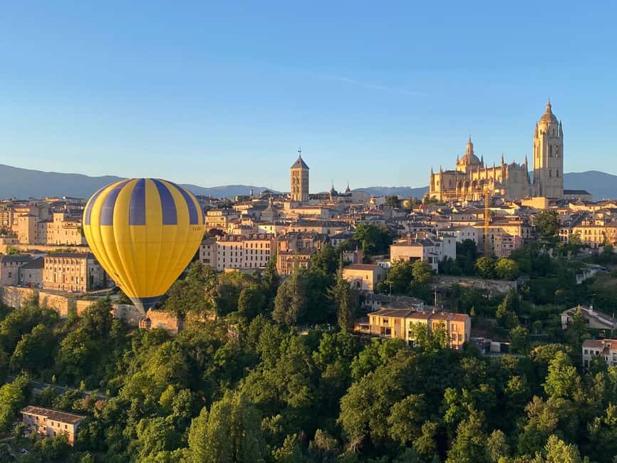 Segovia: Hot-air balloon ride with cava toast & picnic - Why a Segovia Sunrise Balloon Feels Worth the Early Wake-Up