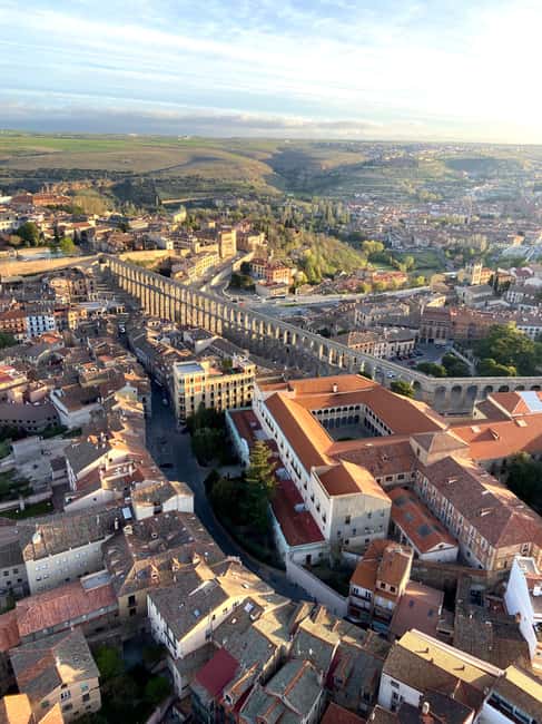 Segovia: Hot-air balloon ride with cava toast & picnic - Who This Segovia Balloon Flight Is Best For