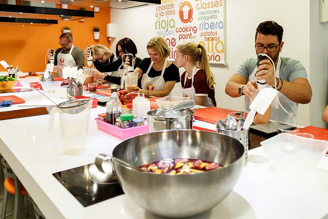 Spanish Cooking Class Paella Tapas and Sangria in Madrid - Where You’ll Be Based in Madrid, Centro Makes It Easy
