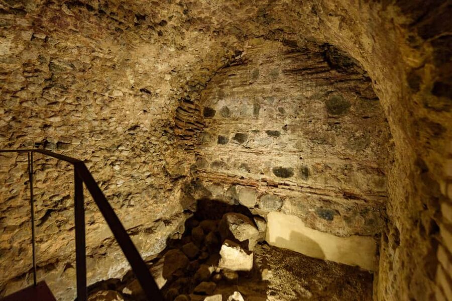 Subway Toledo: night tour 4 subways including Thermae - Price and what you’re really paying for