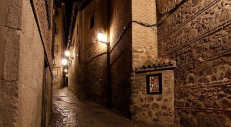 The Enchanted City: A Mysterious Tour of Toledo - Devil Street, Callejón Infierno, and Callejón Diablo