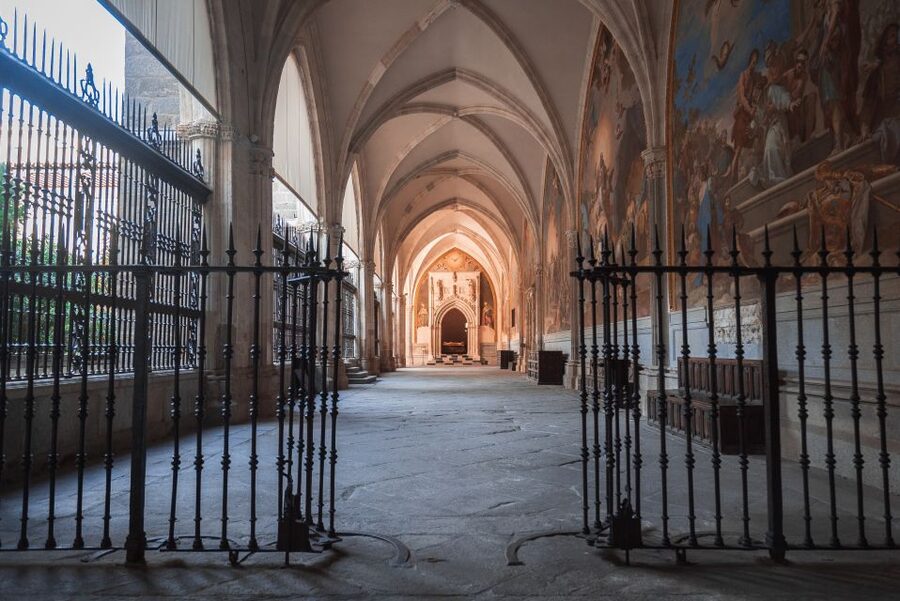 Toledo: Cathedral Tour with a Local Guide - Dress Code, Food Rules, and Other On-the-Ground Tips