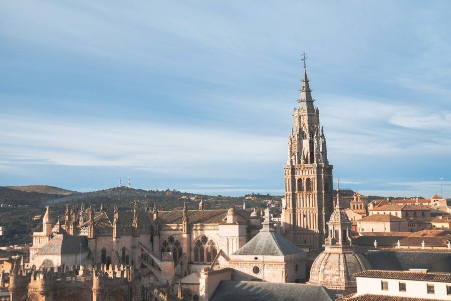 Toledo: Cathedral Tour with a Local Guide - Gothic Details Plus Living Faith: Main Altarpiece, Choir Stalls, and Organs
