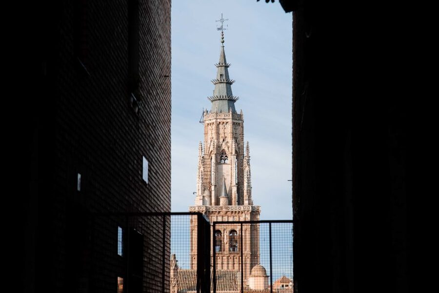 Toledo: Cathedral Tour with a Local Guide - El Transparente (The Clear): When Light Becomes Part of the Art