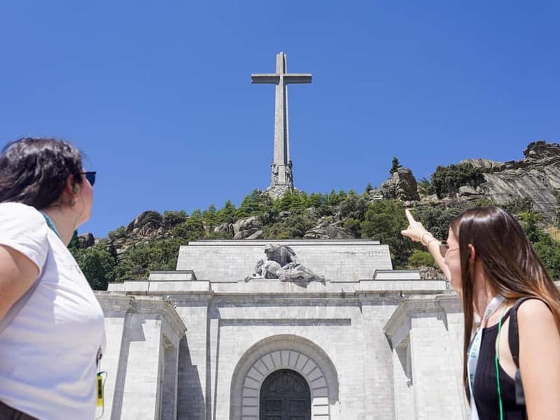 Toledo & Escorial Full-Day Tour + Optional Valley of Fallen - Meeting point and timing: how the day actually starts