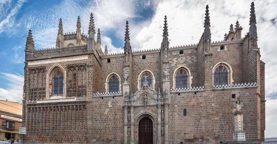 Toledo: Guided Monument Walking Tour with Wristband Pass - Key things that make this tour worth your time