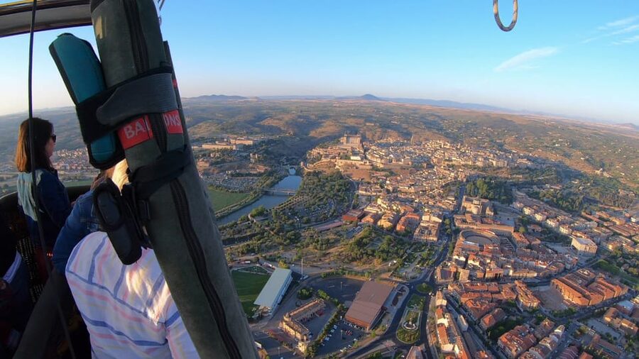 Toledo: Hot Air Balloon Ride with Spanish Breakfast - Price and what you are actually paying for