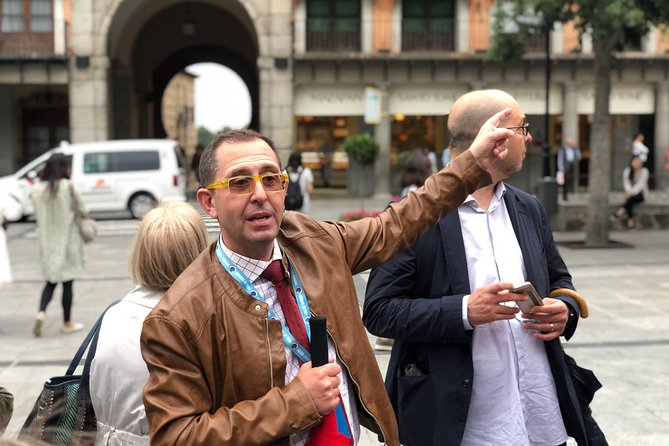 Toledo Jewish Heritage Private Tour with expert local guide - Jewish Quarter of Toledo, narrow lanes and the story behind the stones