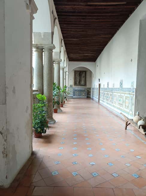 Toledo: Marzipan Convent Route with Tasting and Wine - Key highlights at a glance