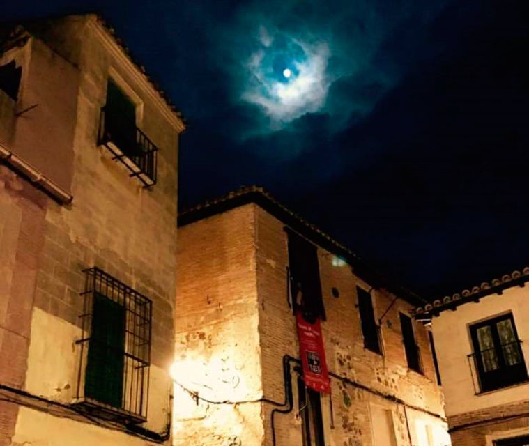 Toledo: Mysteries and Secrets Tour in Spanish - A Night Walk Through Toledo’s Dark Side