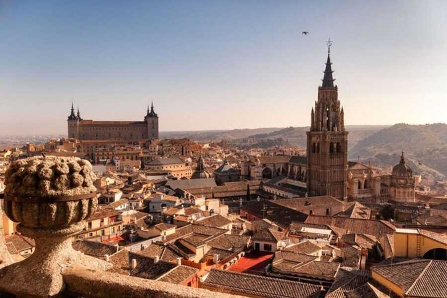 Toledo: Private tour with an official guide - Museum option: when you should add it, and when you shouldn’t