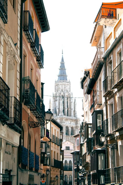 TOLEDO: Private Tour With Official Guide - Key highlights to know before you go