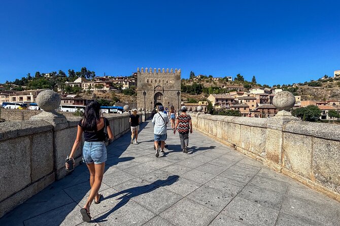 Toledo, Segovia and Avila from Madrid with Tickets and Lunch - Segovia Aqueduct: Fast Roman Icon, Short Photo Window