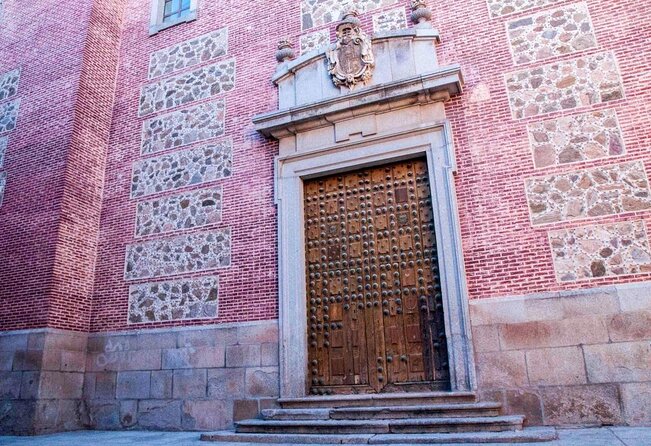 Toledo Tour & Vineyard Walk with Wine Tasting from Madrid - Bargas vineyard day: 200-year-old vines and a cellar tour