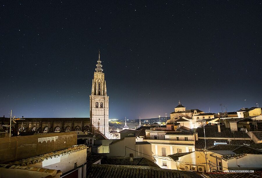 Toledo: Una Mágica noche Toledana - Starting at Zocodover: where the city’s pulse is easiest to feel