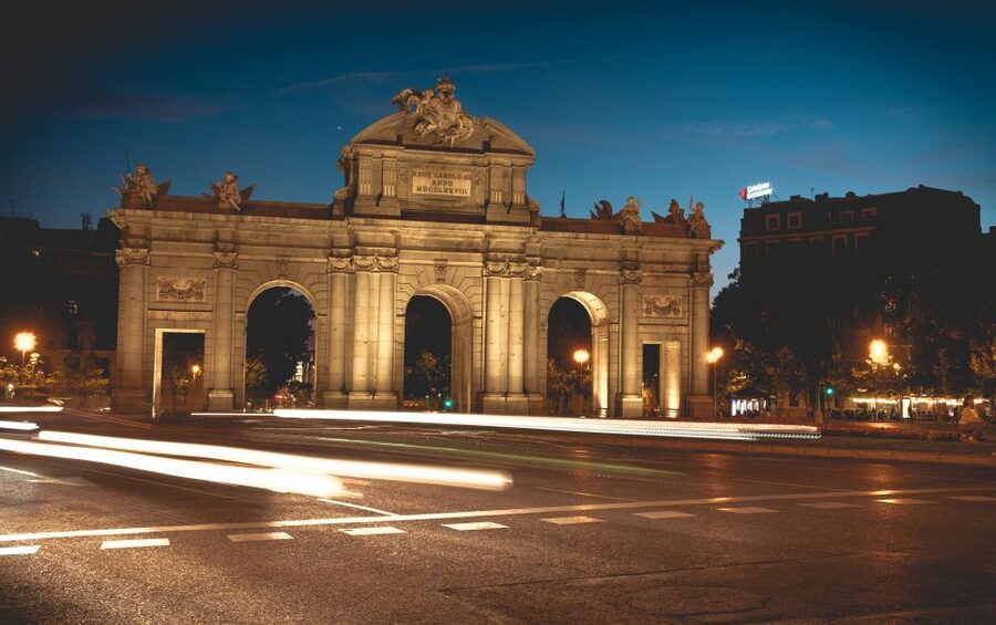 Tonight Madrid with optional Flamenco Show - Who Should Book This Sunset Madrid Tour?