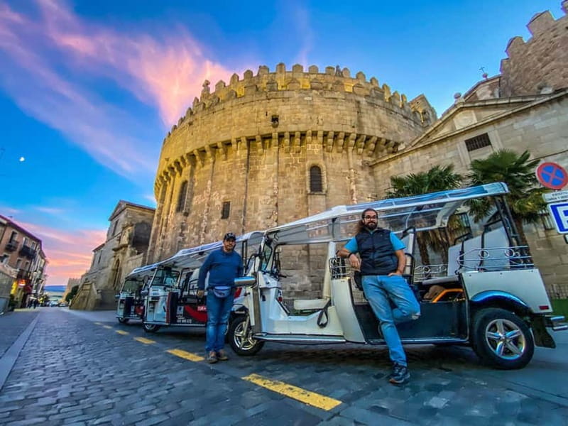 TOUR GUIADO EN TUK TUK POR AVILA 1 HORA - Where you start in Ávila (and why it matters)