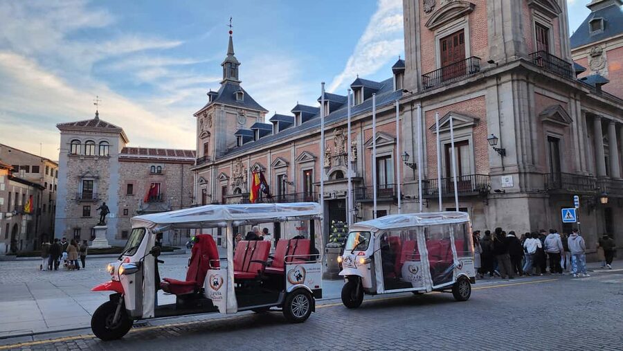 Tour Madrid: Secrets in a Electric Tuk Tuk - Electric Tuk Tuk Touring in Madrid, What You Really Gain