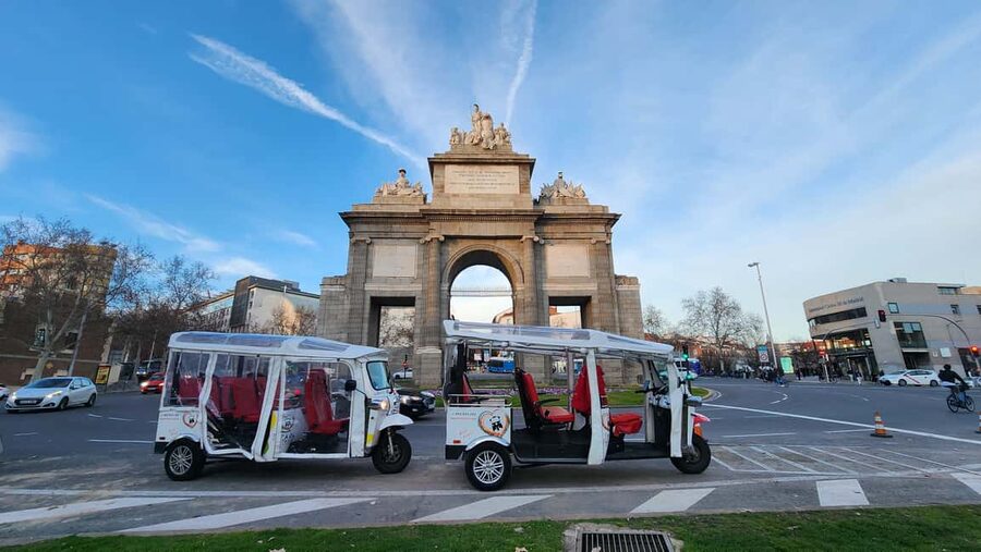 Tour Madrid: Secrets in a Electric Tuk Tuk - How Long Should You Choose, 1 to 8 Hours