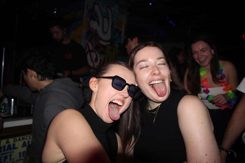 Wild Night Pub Crawl: Free Shots, Games & VIP Club Entry! - A 3.5 hour Madrid night built for social drinking and club access